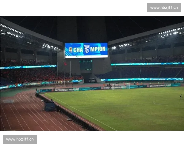 高清足球赛事直播APP下载指南畅享全球赛场精彩即时比分数据分析权威解说 - 副本 (6) - 副本